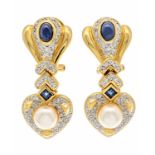 Sapphire diamond clip earrings GG/WG 585/000 with 2 oval sapphire cabochons 5.9 x 3.6 mm, 2 carré