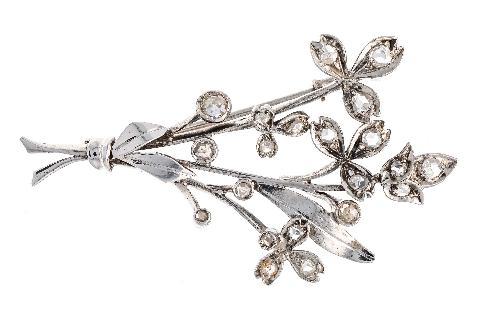 Flower brooch RG 585/000 White gold plated, unstamped, tested, with diamond roses 2.6 - 1.0 mm, l.