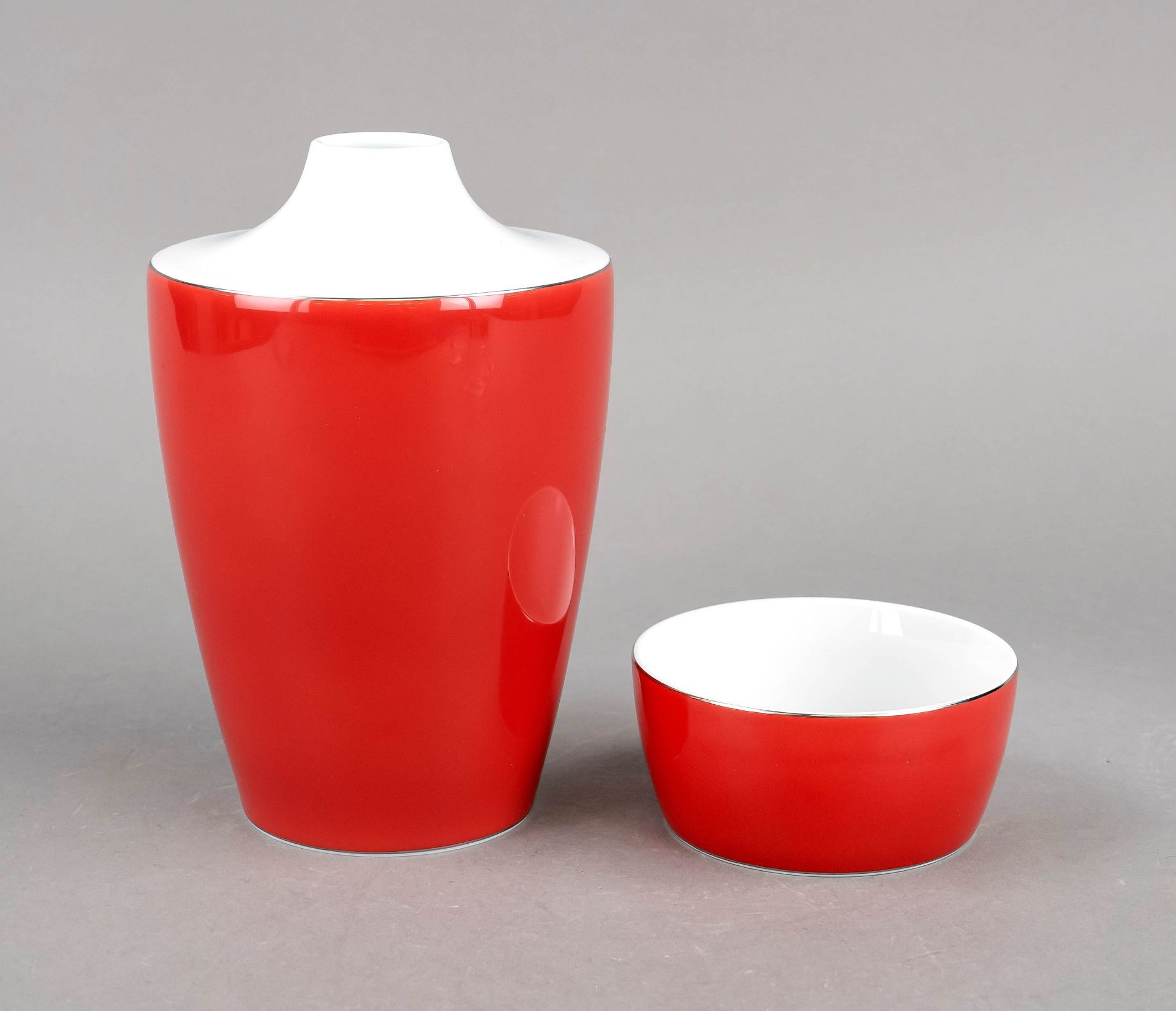 Vase and bowl, Meissen, after 1970s, 1st choice, form 'Cosmopolitan', design Markus Hilzinger, red