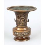 Hu-shaped flower vase, Japan, Meiji period(1868-1912), bronze in the shape of the archaic Hu