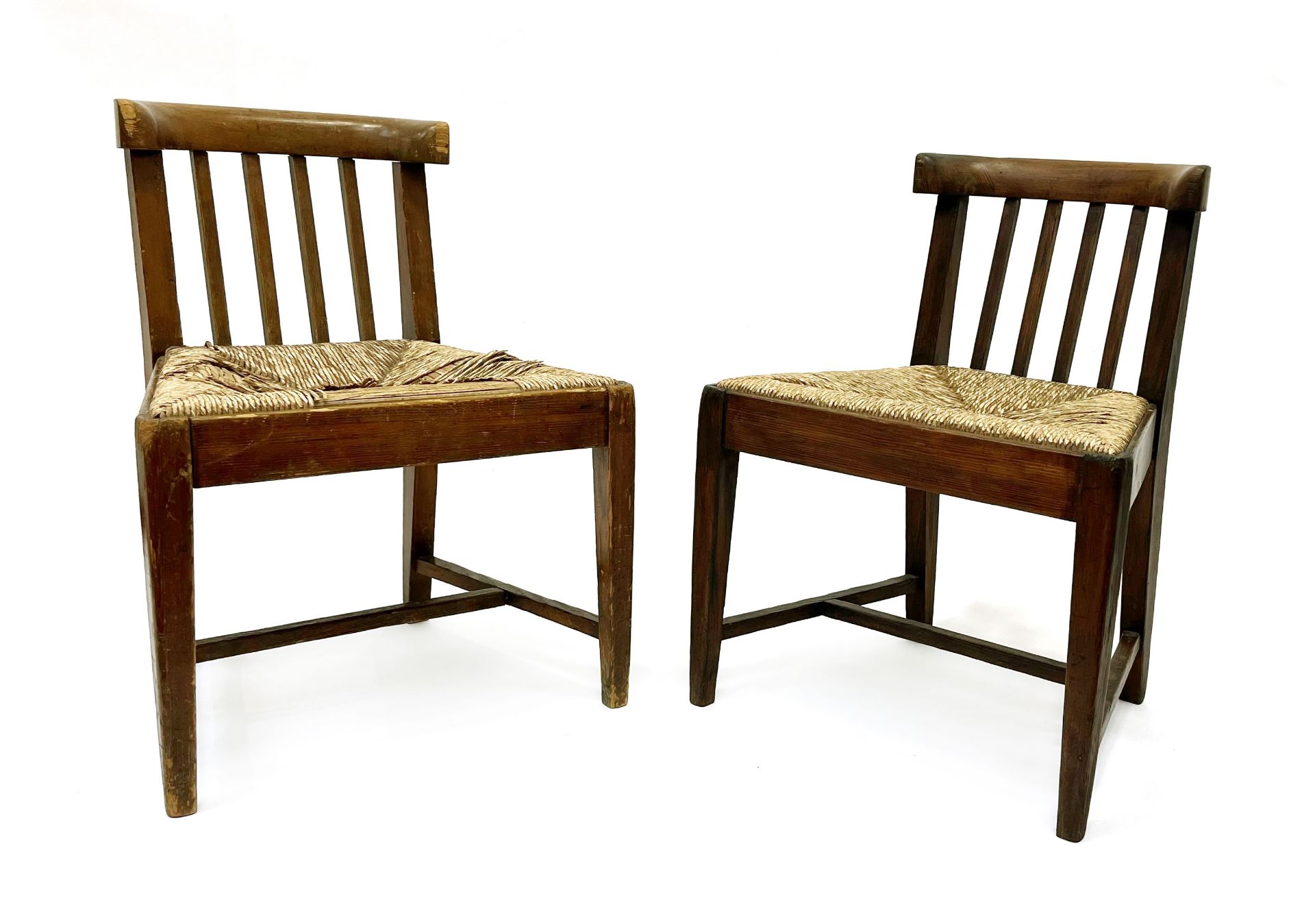 Pair of Worpswede office armchairs. Designed by Heinrich Vogeler before 1910 for Dr. Löhnbergänzt