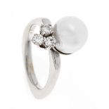 Pearl-cut diamond ring WG 750/000 with one white cultured pearl 9.6 mm and three brilliant-cut