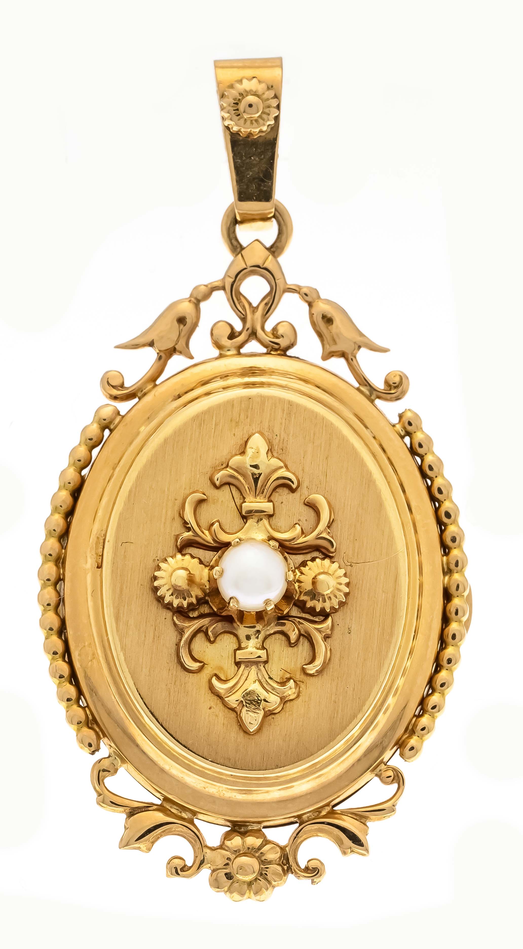 Historism medallion pendant GG 750/000 to open, with ornamental gold mounting, set with a white half
