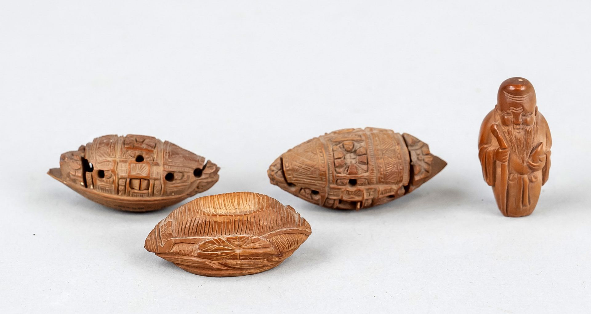 2 peach pit boats and a sage, China, Qing dynasty(1644-1911), 19th century, miniature carvings of