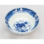 Lion bowl, probably Qing dynasty(1644-1911) Yongzheng period(1723-1735), blue and white porcelain