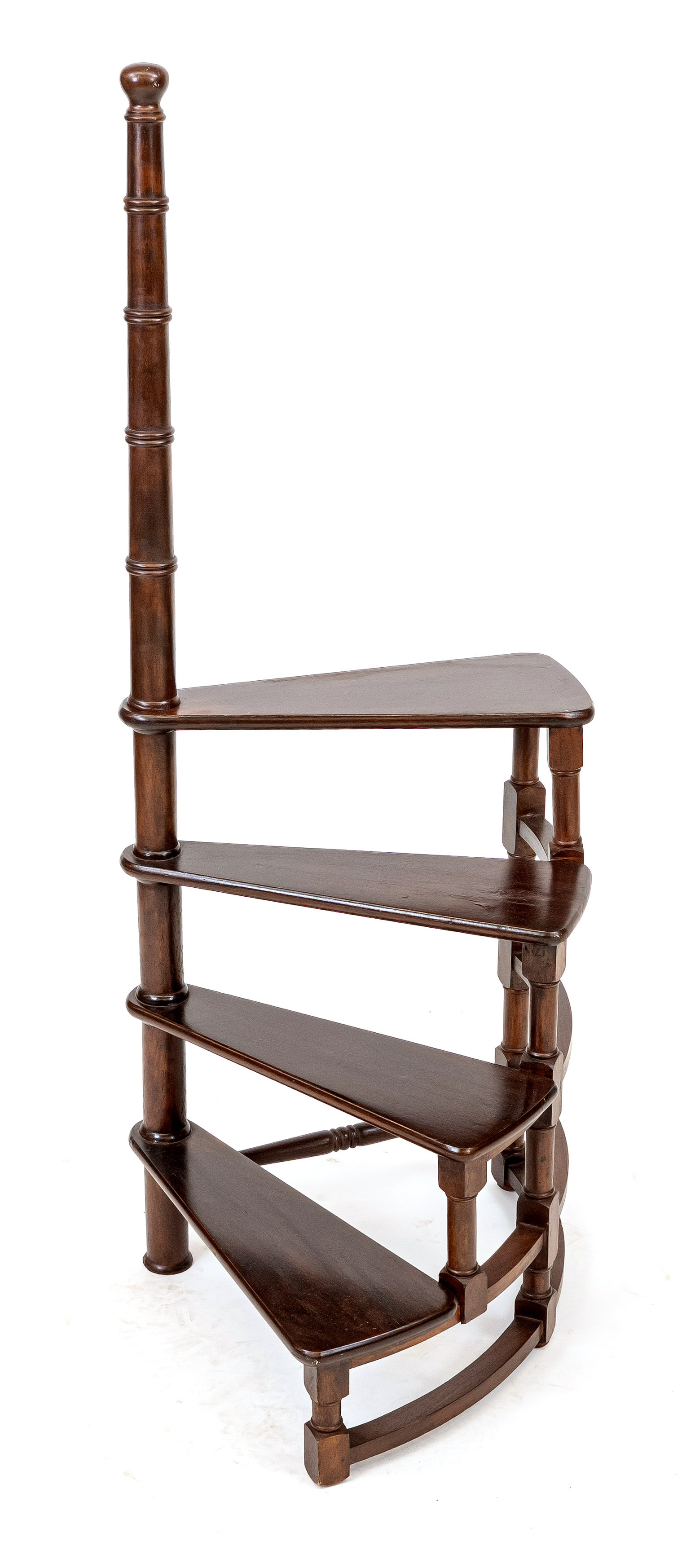 Library staircase, 20th c., mahogany, 125 x 47 x 63 cm.