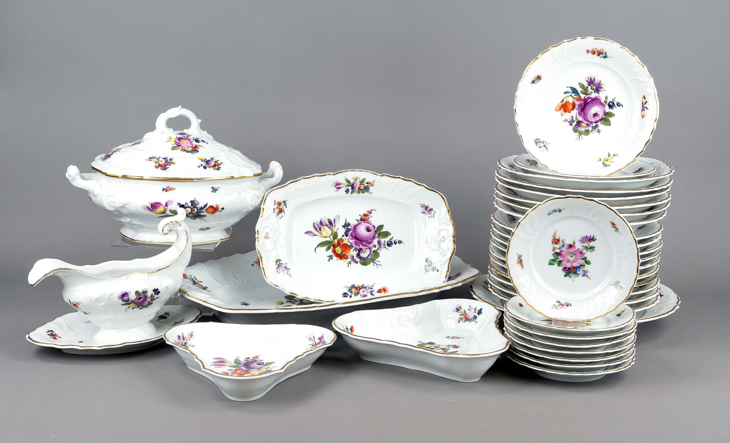 Large dinner service, 34 pcs, Fraureuth, Saxony, 1920s, form Rococo, polychrome floral painting tws.