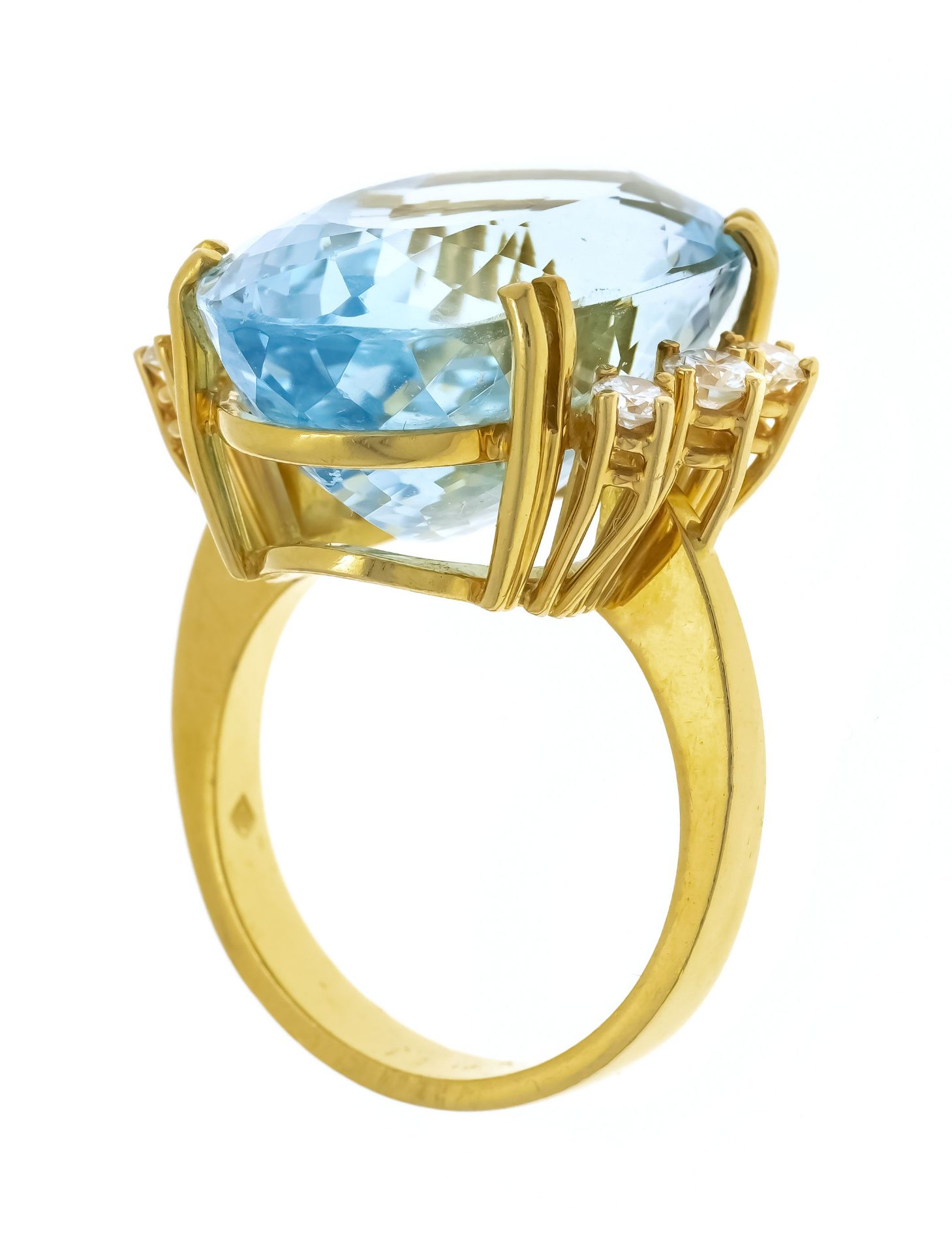 Aquamarine diamond ring GG 750/000 with a fine oval faceted aquamarine 10.0 ct in very good color - Image 3 of 3