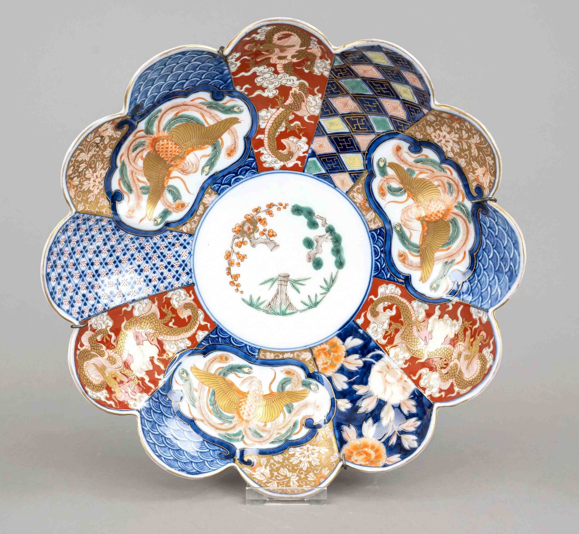 Fukagawa-Imari-Teller in Chrys