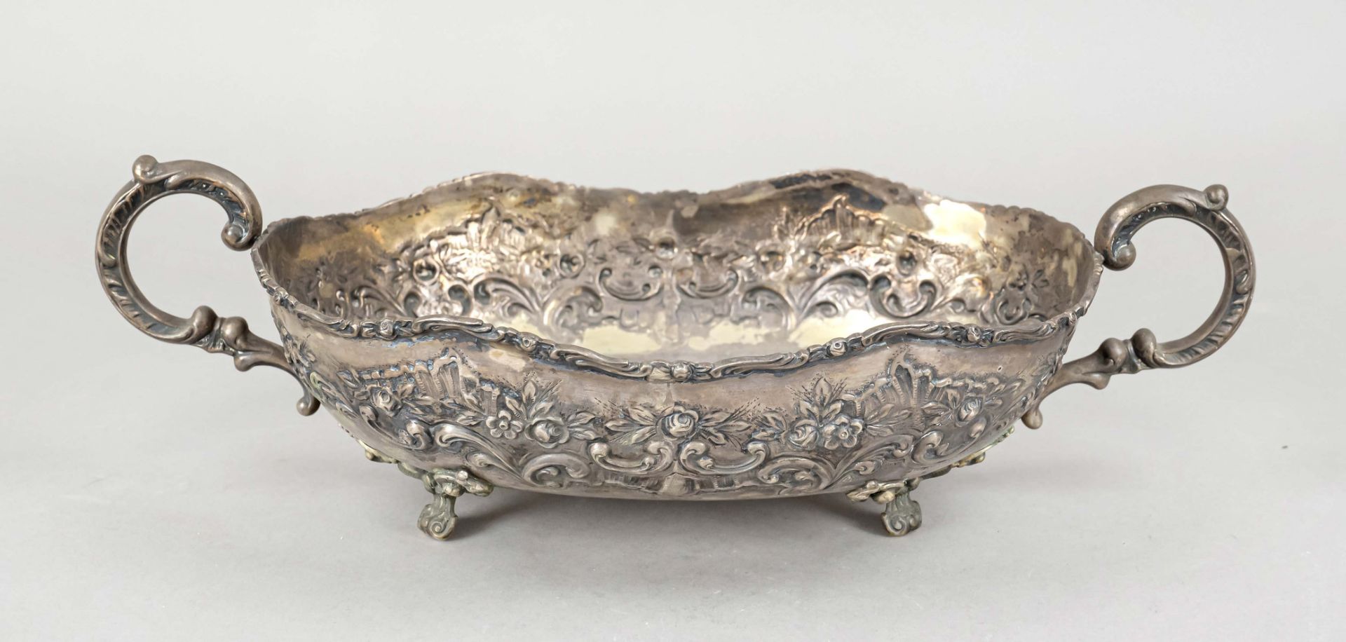 Jardiniere, German, 20th century, maker's mark R+S, silver 800/000, on 4 feet, corpus with wavy rim,