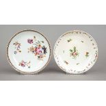 2 small export plates, Qing dynasty(1644-1912), 18th century, porcelain with polychrome glaze