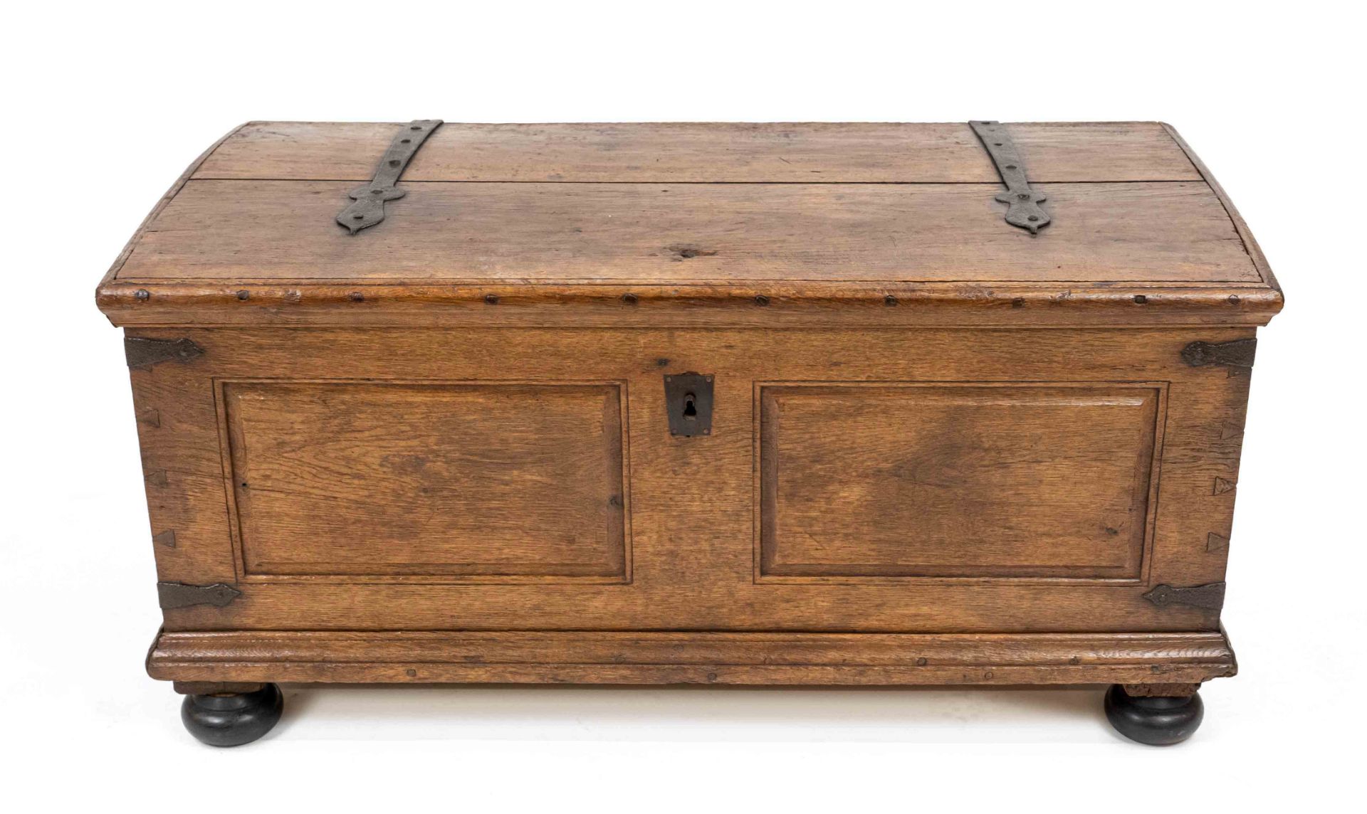 Baroque flat-lidded chest, 18th century, solid oak, forged iron hinges and handles, 59 x 124 x 64