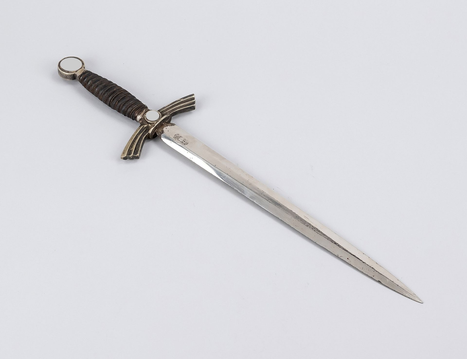 Pilot's dagger M35, 1st half of the 20th century. Dagger, maker's mark Paul Weyersberg Solingen on