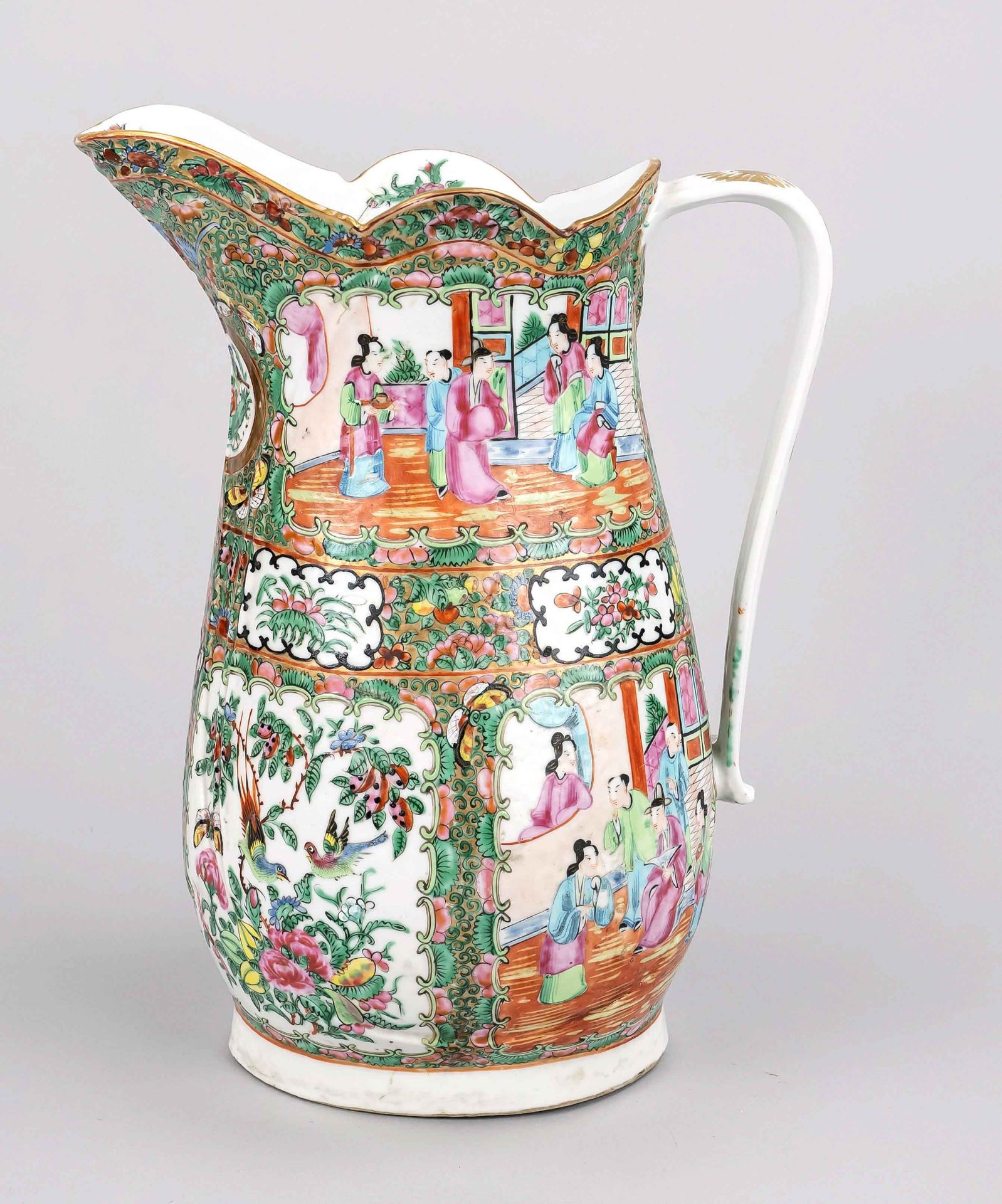 Very rare Canton pitcher rose medallion, South China, Macao, Qing dynasty(1644-1911), 1st half