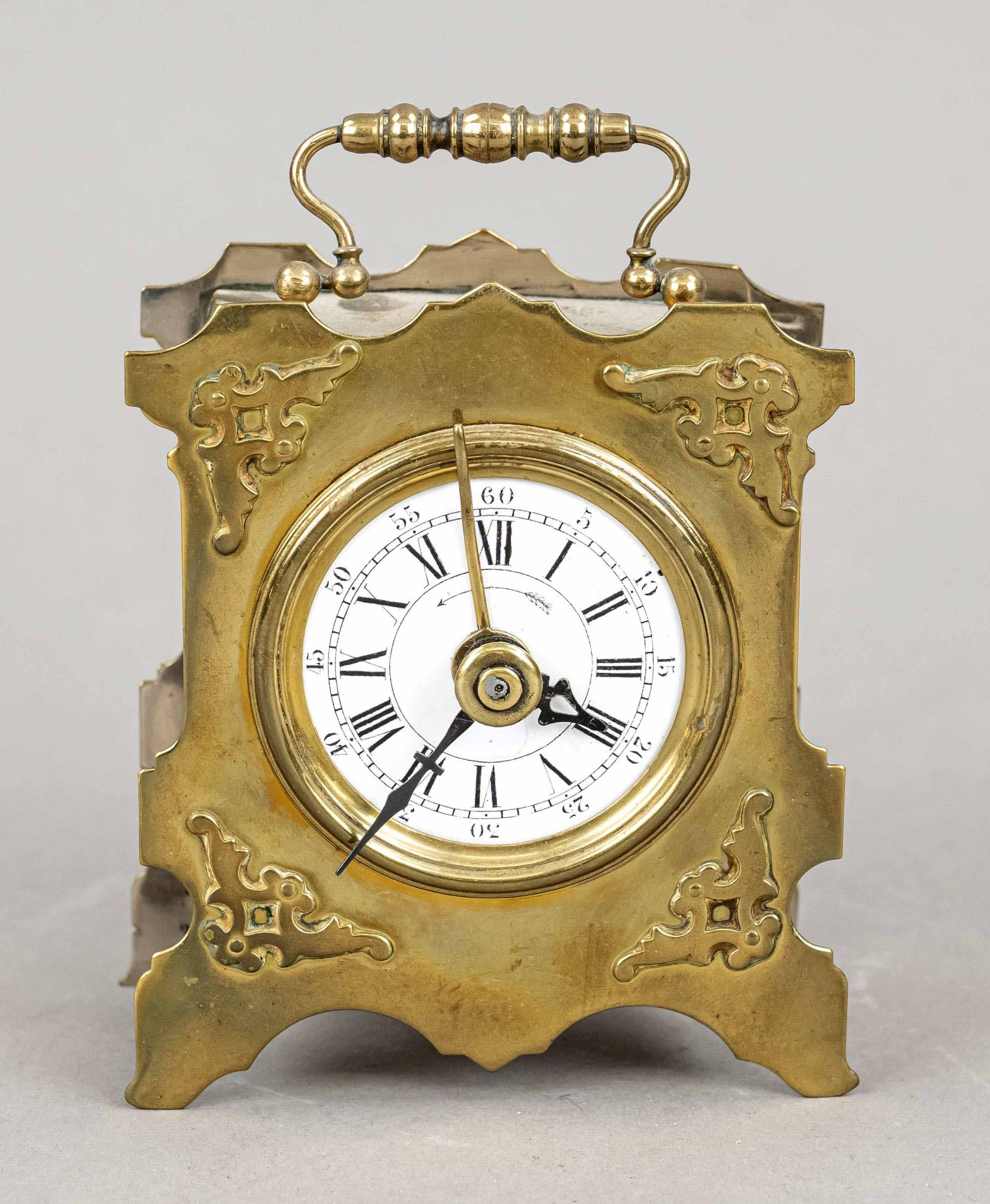 Travel clock brass, hallmarked Japy Frères, around 1900, pendulum movement running, clock case