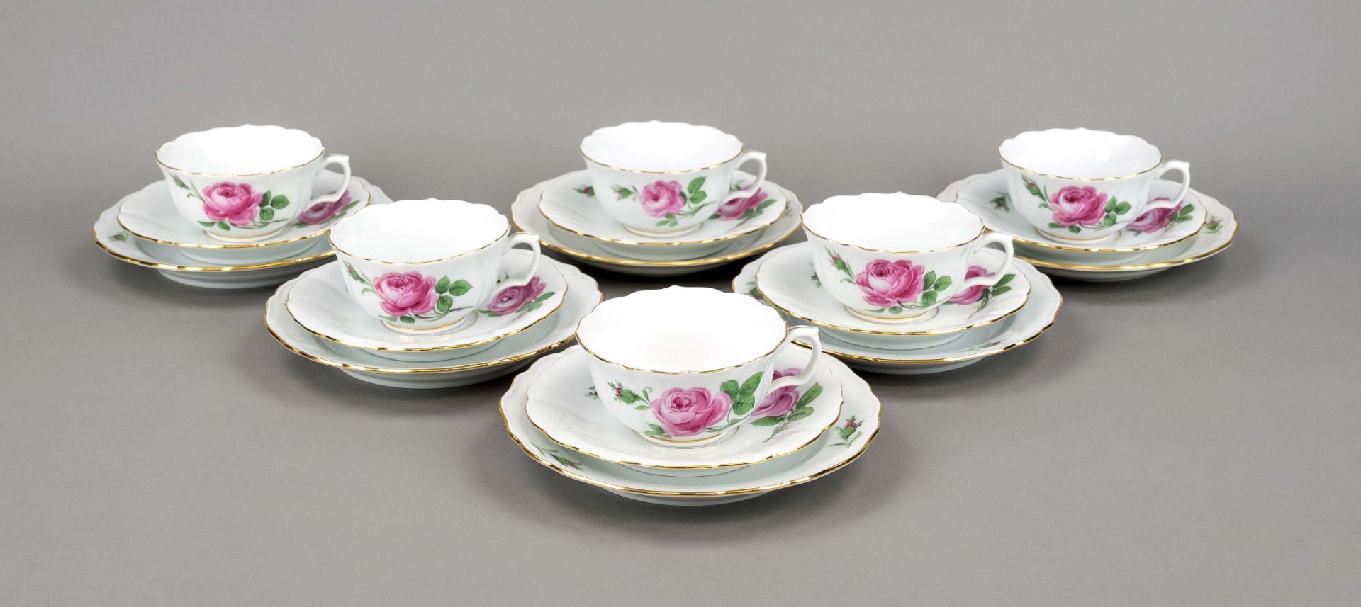 Six tea sets, 18-piece, Meissen, marks after 1934, 2nd choice, shape New Cutout, decor Red Rose,