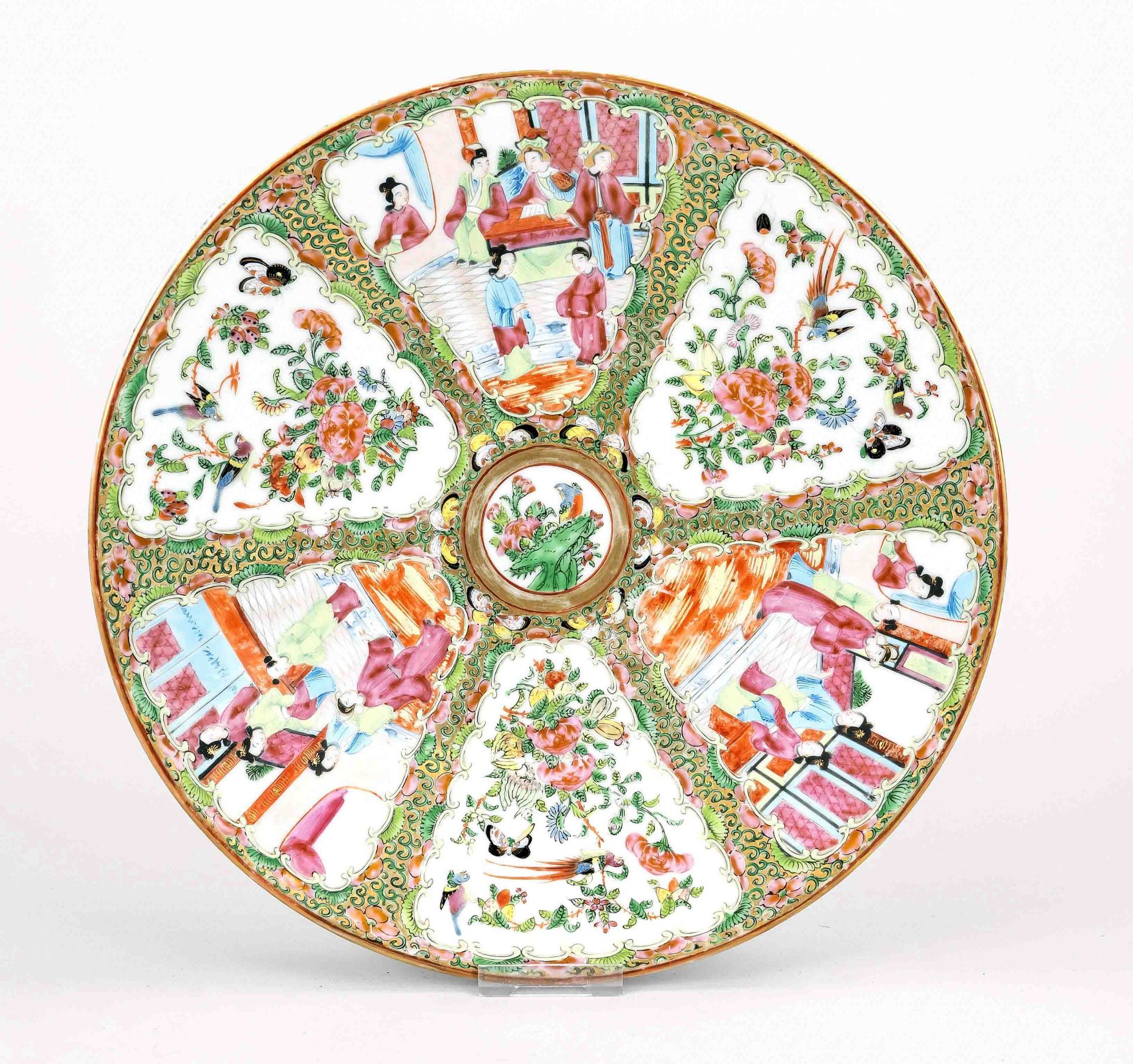 Canton plate rose medallion, South China, Macao, Qing dynasty(1644-1911), 1st half 20th c.,