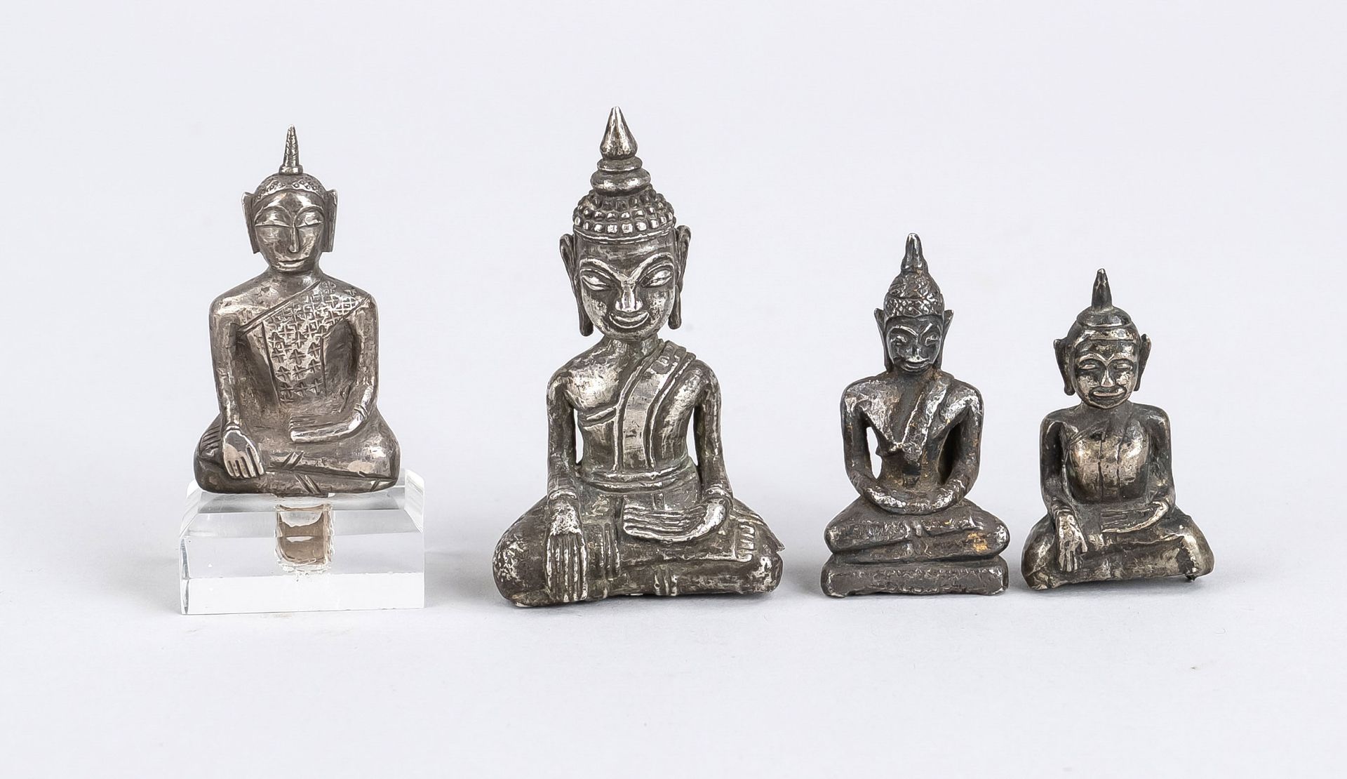 4 miniature buddhas, probably Thailand 19th/20th century, 3x silver tested, 1x probably