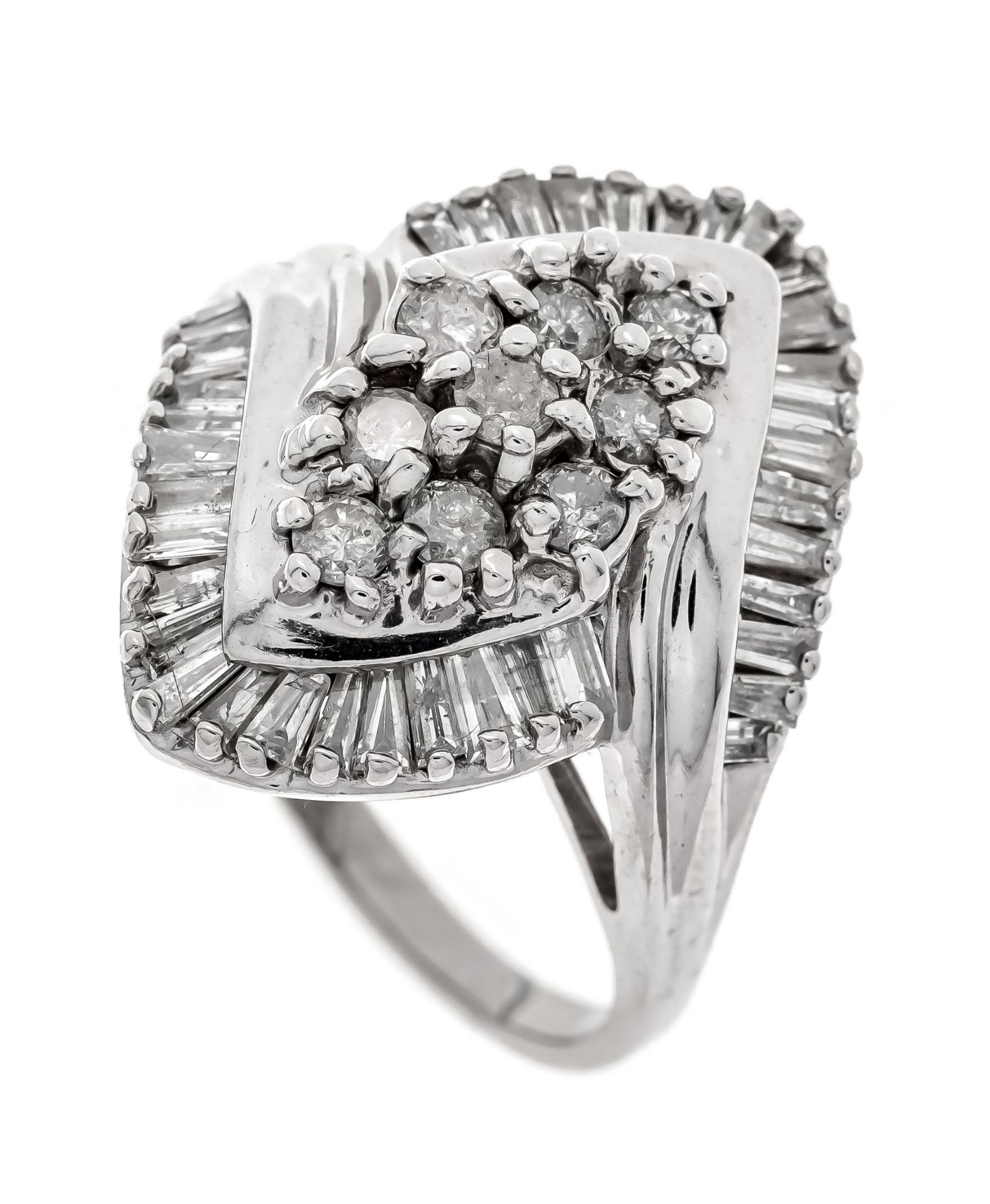 Brilliant-cut diamond ring WG 750/000 with brilliant-cut diamonds and trapeze diamonds, add. 1.0