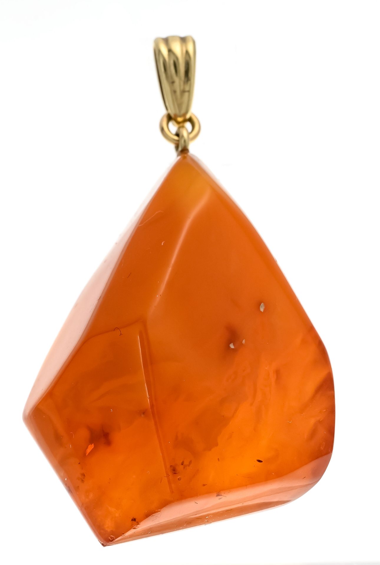 Amber pendant GG 585/000 with a drop-shaped fantasy cut faceted amber 39 x 30 mm, butterscotch
