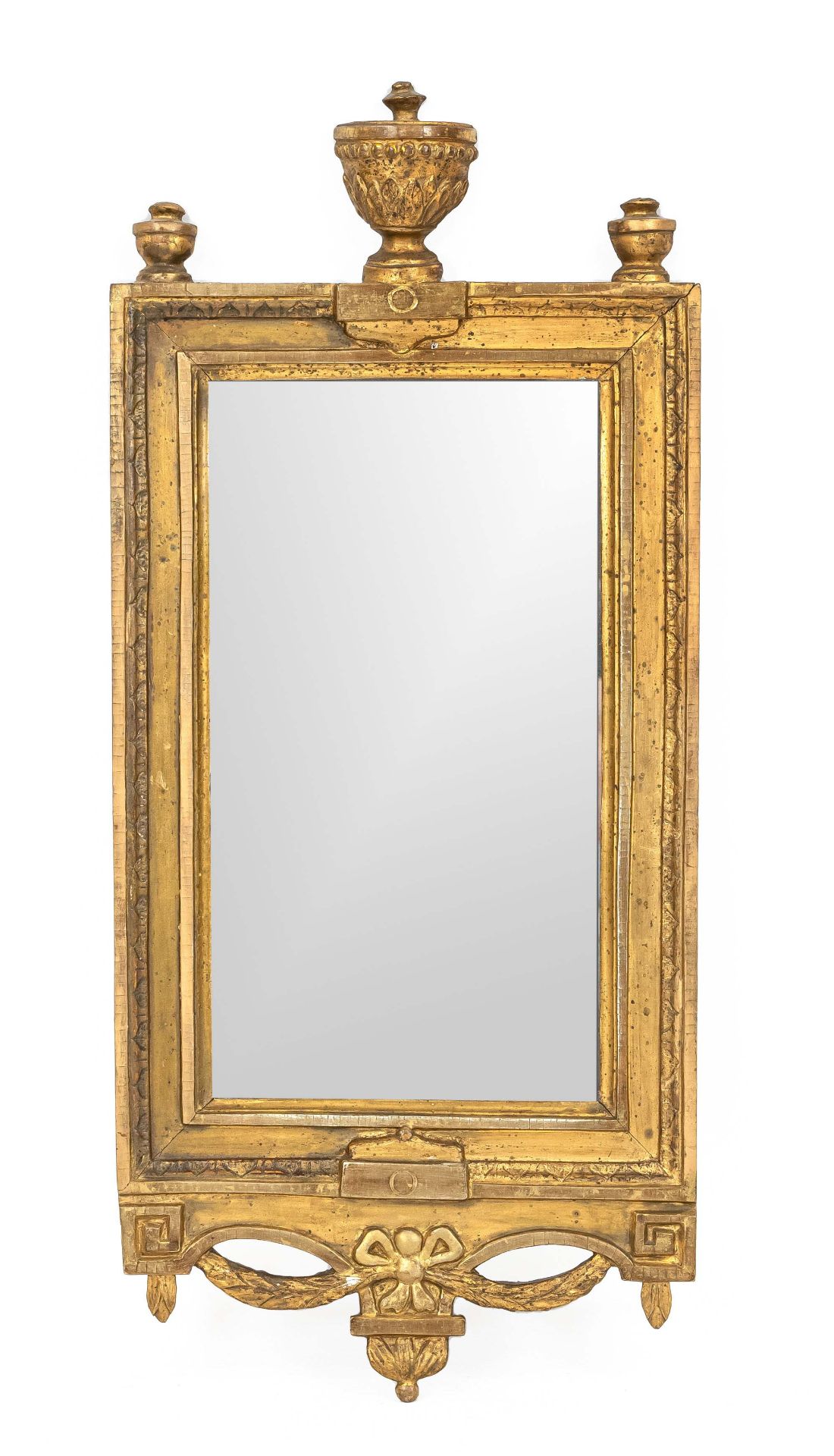 Louis-Seize wall mirror around 1790, carved and gilded wooden frame, 70 x 31 cm