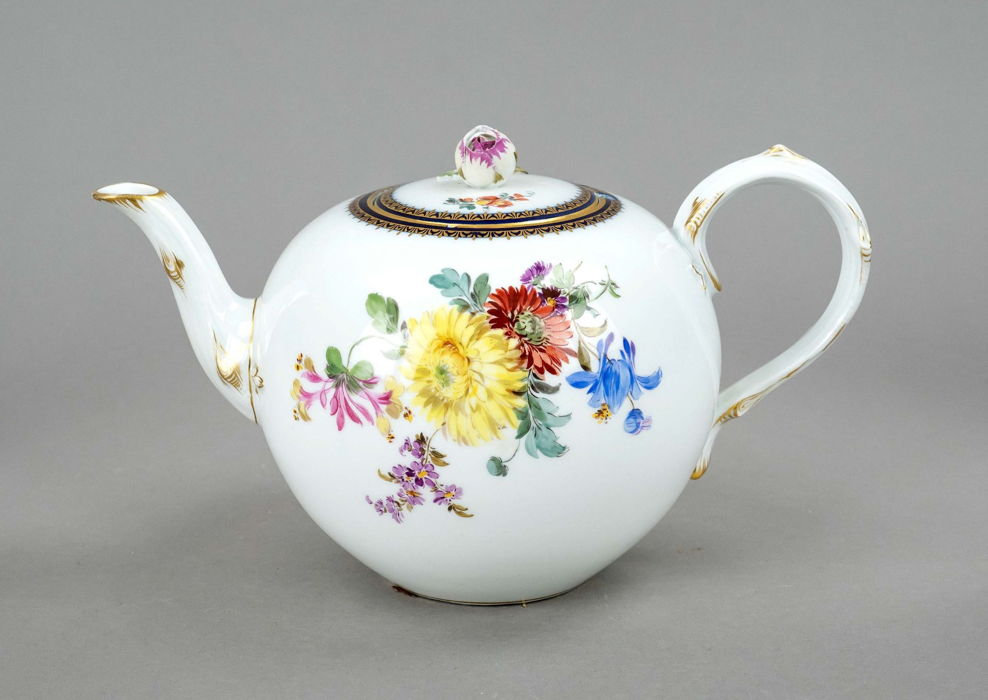 Teapot, Meissen, 19th century, 1st choice, with polychrome floral painting, cobalt blue rim and gold