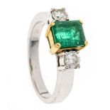 Emerald diamond ring WG/GG 750/000 with an emerald cut faceted emerald 1,43 ct shining strong green,
