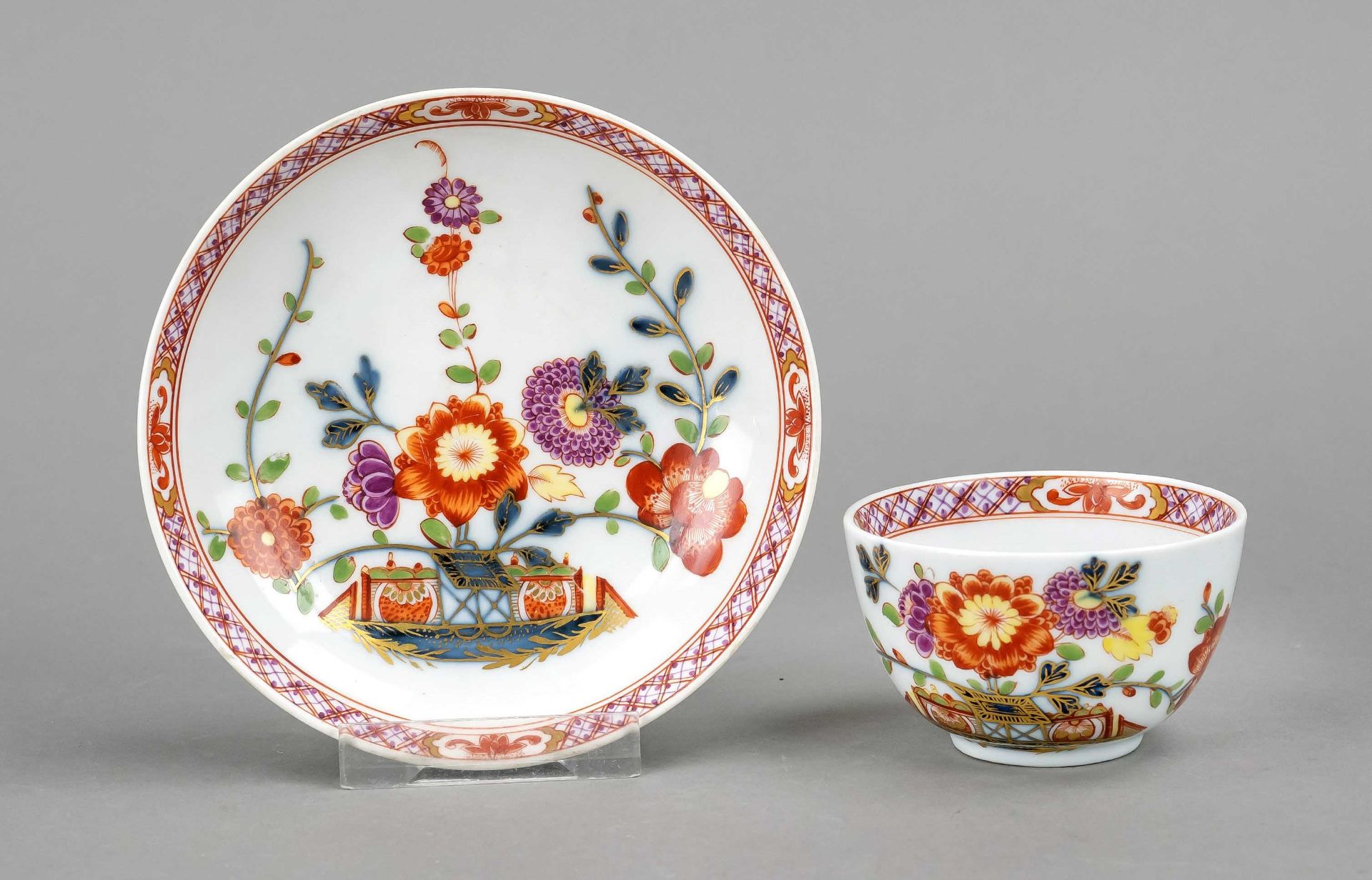 Cup with saucer, Meissen, knob period (1850-1924), mark with golden number 4th, 1st choice, half-