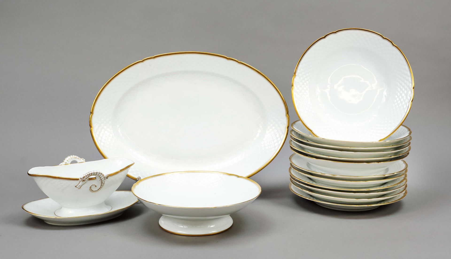 Dinner service for 6 persons, 15 pieces, Bing & Gröndahl, Copenhagen, marks 1948-51, mostly 1st