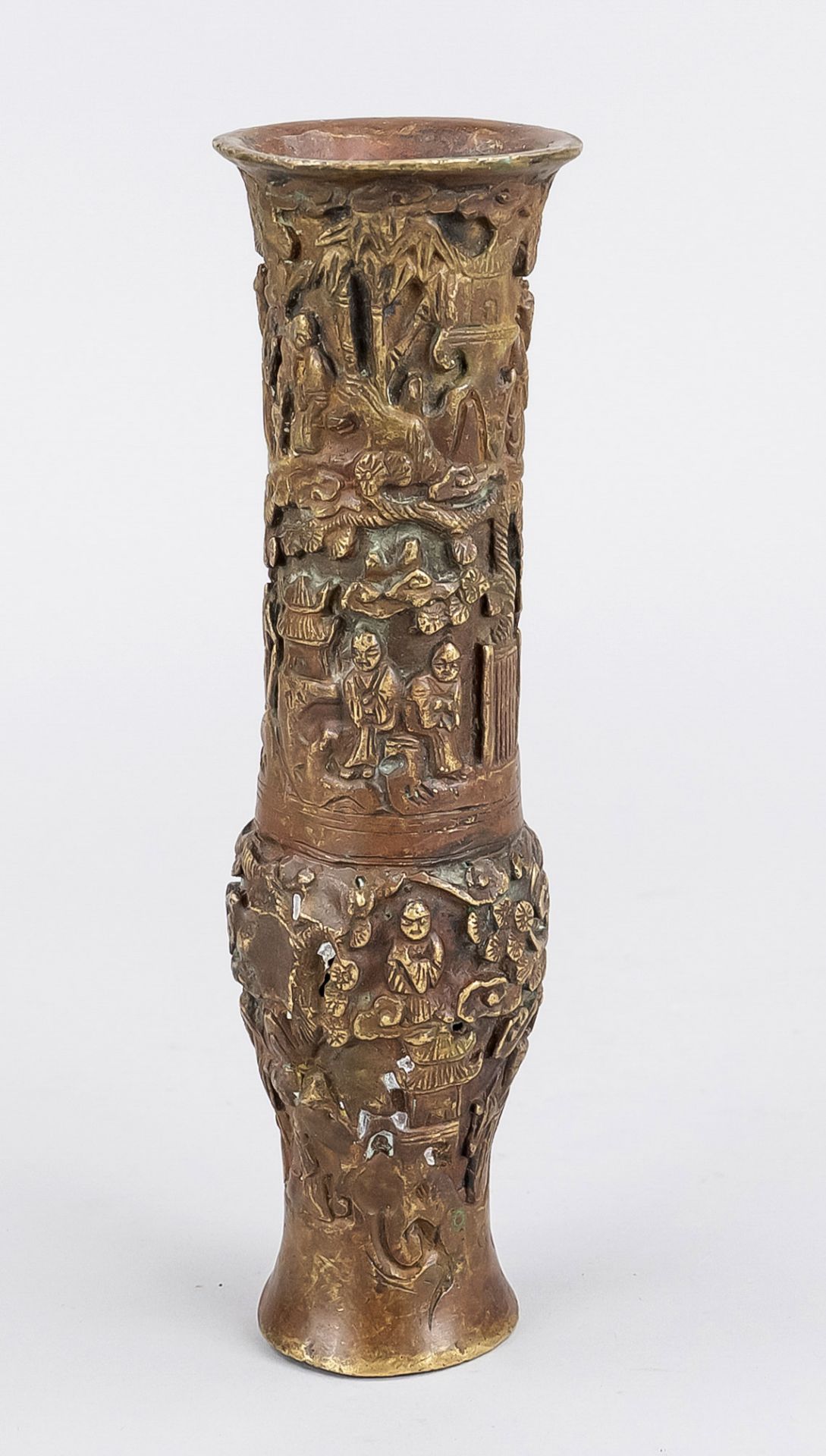 Bronze vase, China, Qing dynasty(1644-1911), 19th century, patinated bronze, cylindrical body with