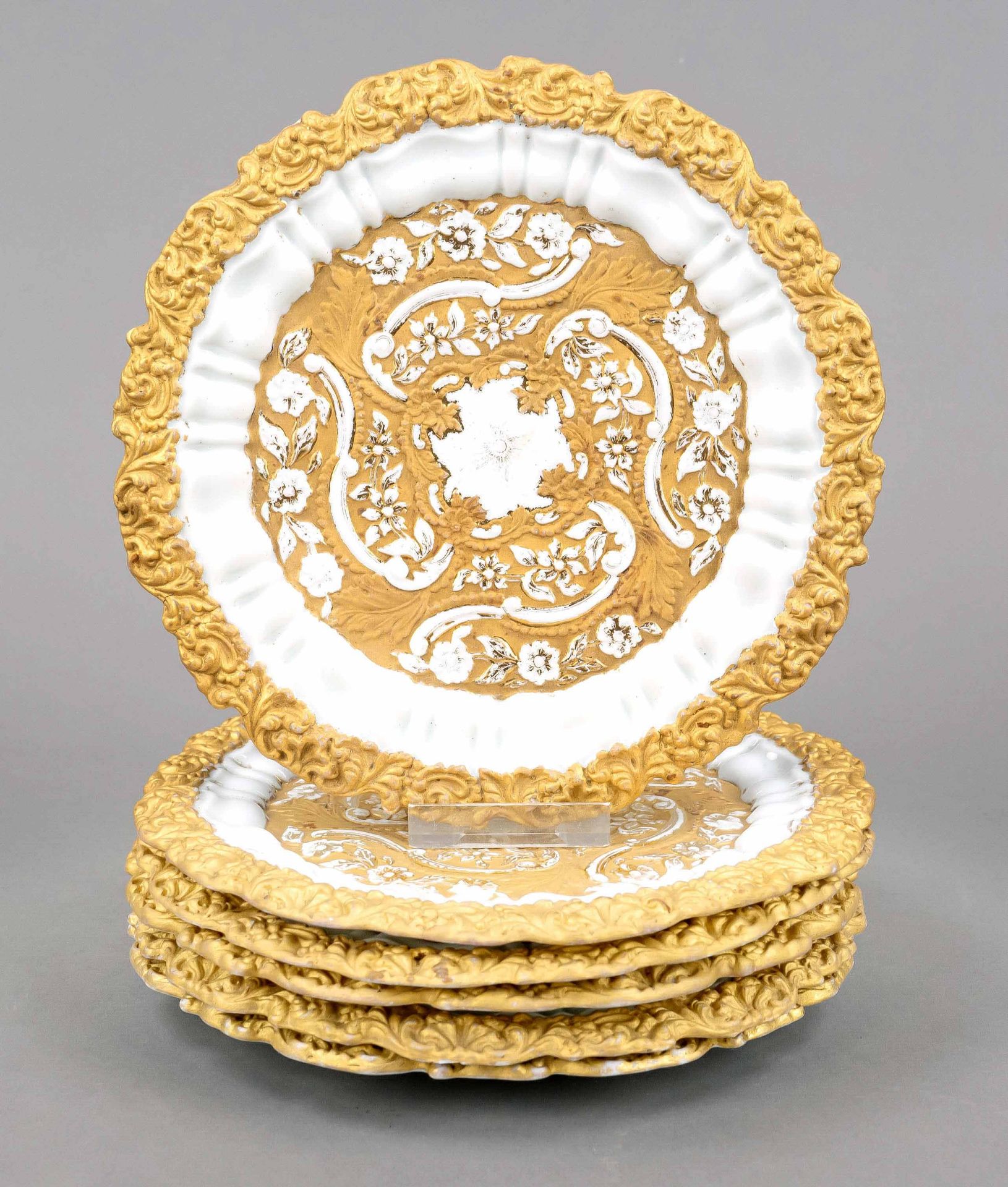 Six small ceremonial plates, Meissen, end of 18th century, 1st choice, model no. U15 3, flat form