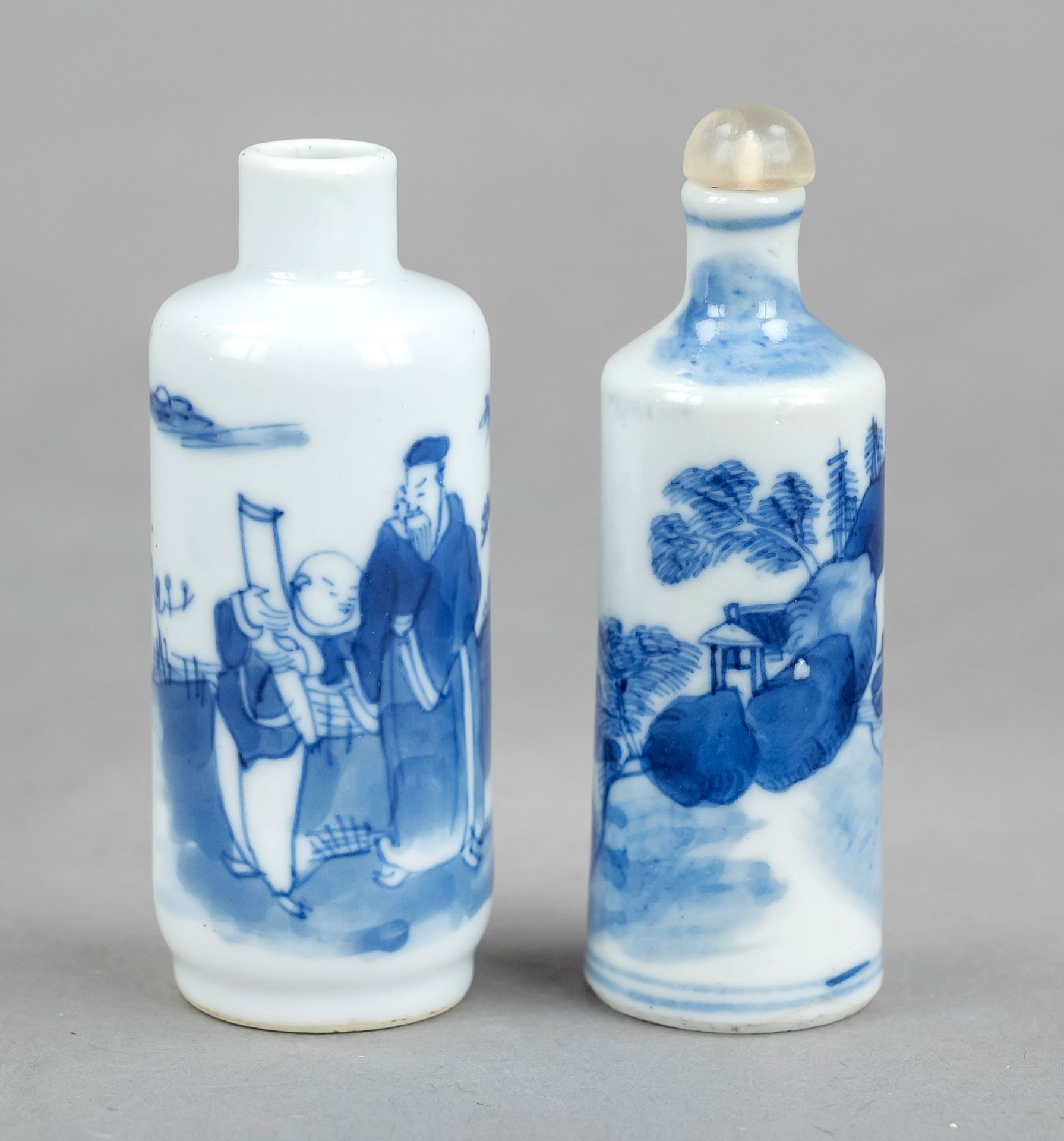 2 Snuffbottles, China, Qing dynasty(1644-1911), 19th century, porcelain in the shape of a rouleau