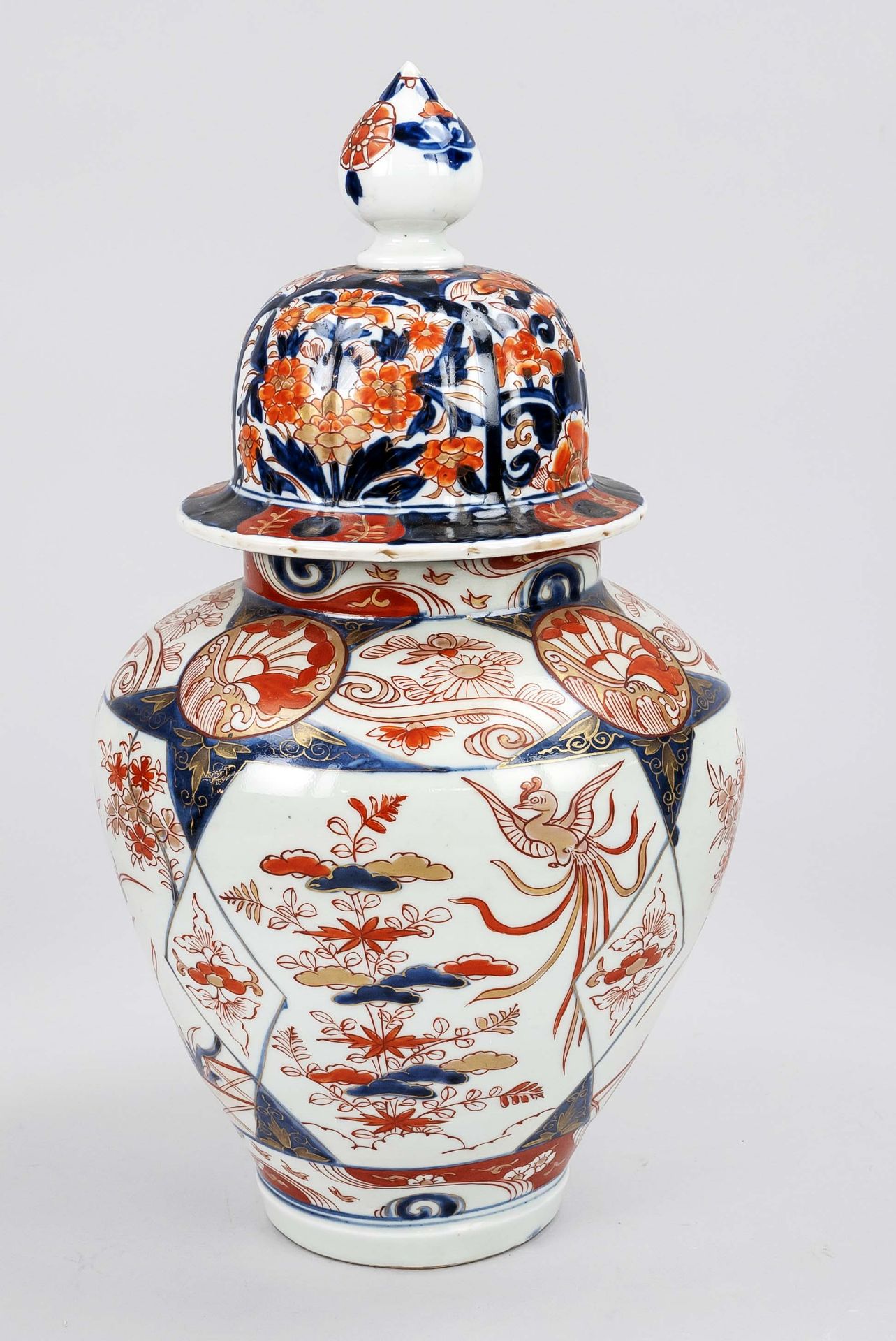 Imari-Deckelvase, Japan, 18./1