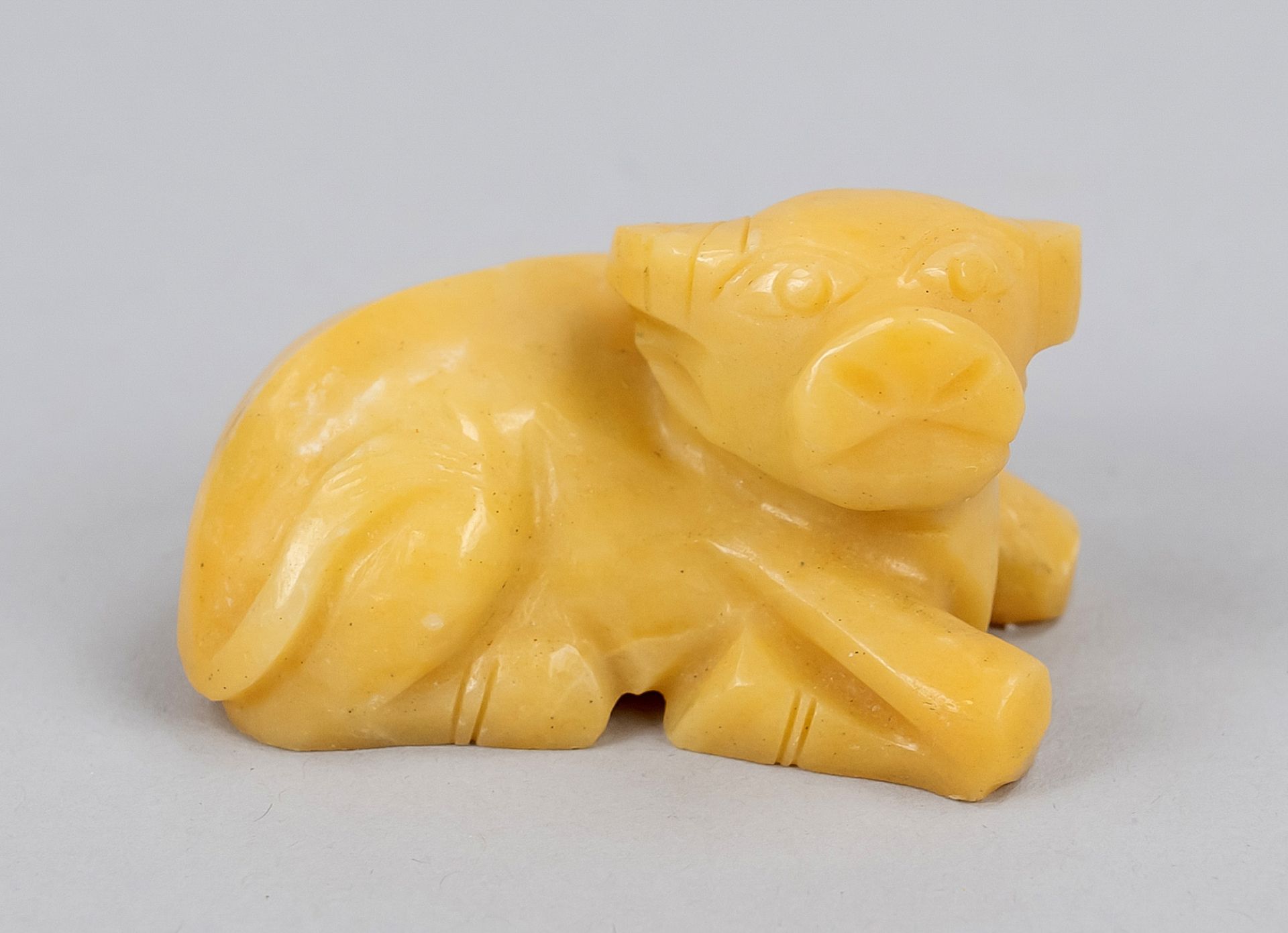 Camp water buffalo, China, 20th century, carved mineral(soapstone?), l 5cm