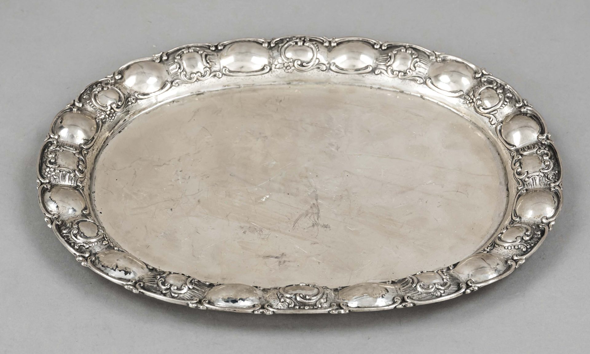 Oval tray, German, 20th century, maker's mark Adam Manns & Sohn, Dörnigheim, silver 800/000, moulded