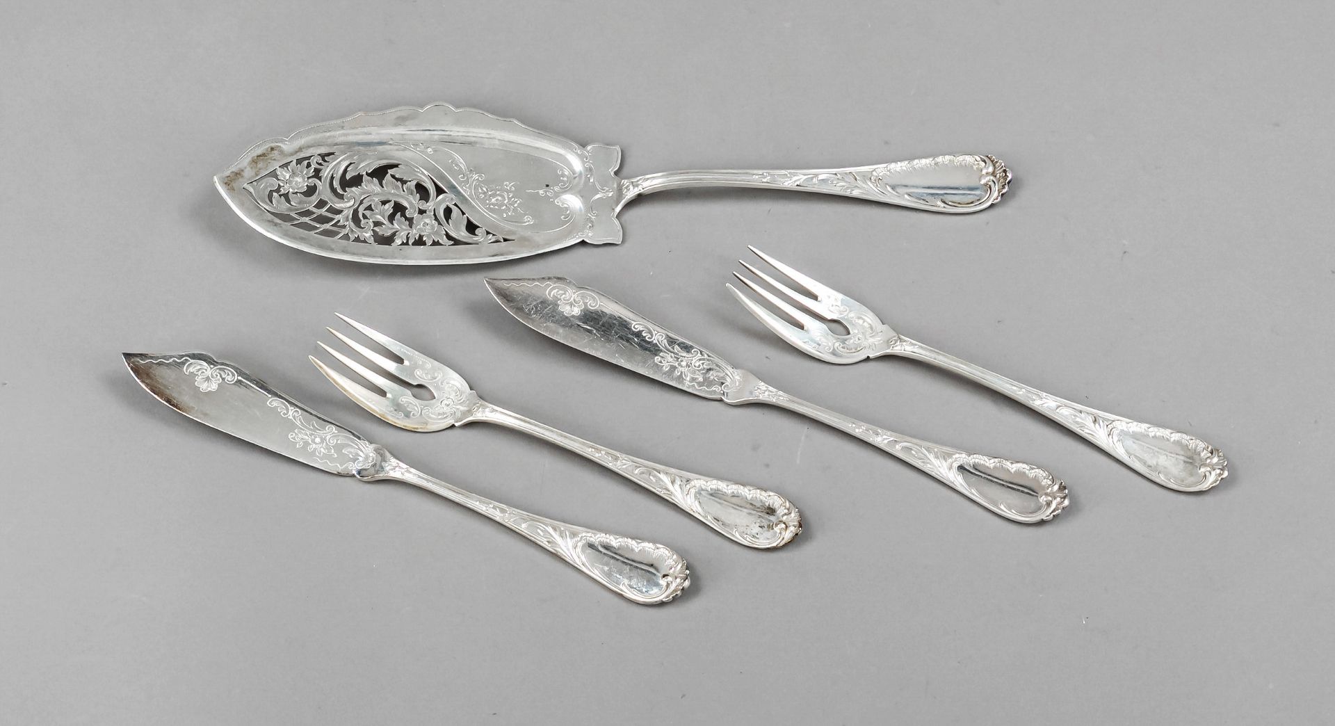 Fish cutlery for twelve persons, German, 20th century, silver 800/000, handles with floral and