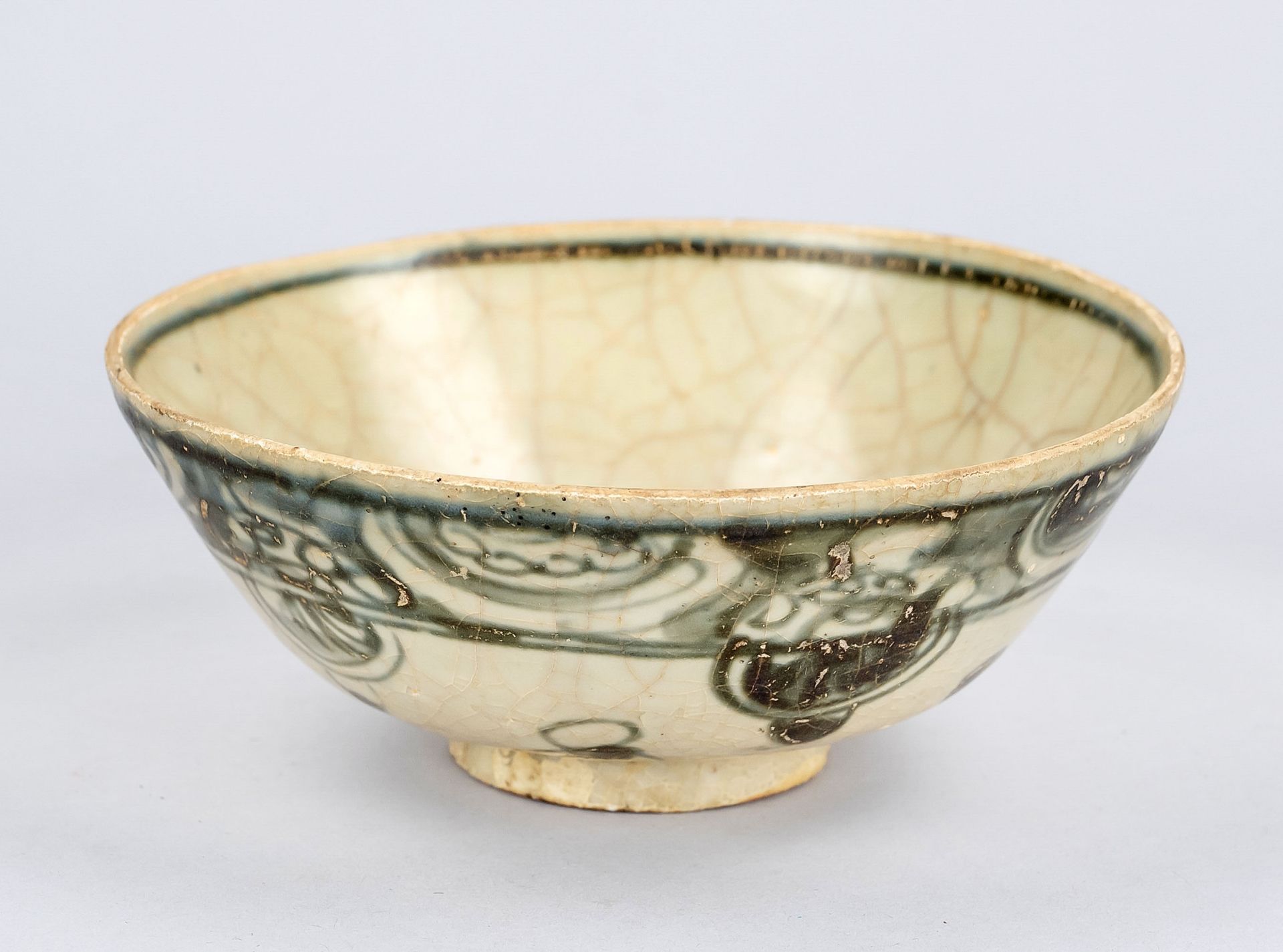 Tea bowl, China, Ming dynasty(1368-1644) 16th/17th century, porcelain with cobalt blue underglaze