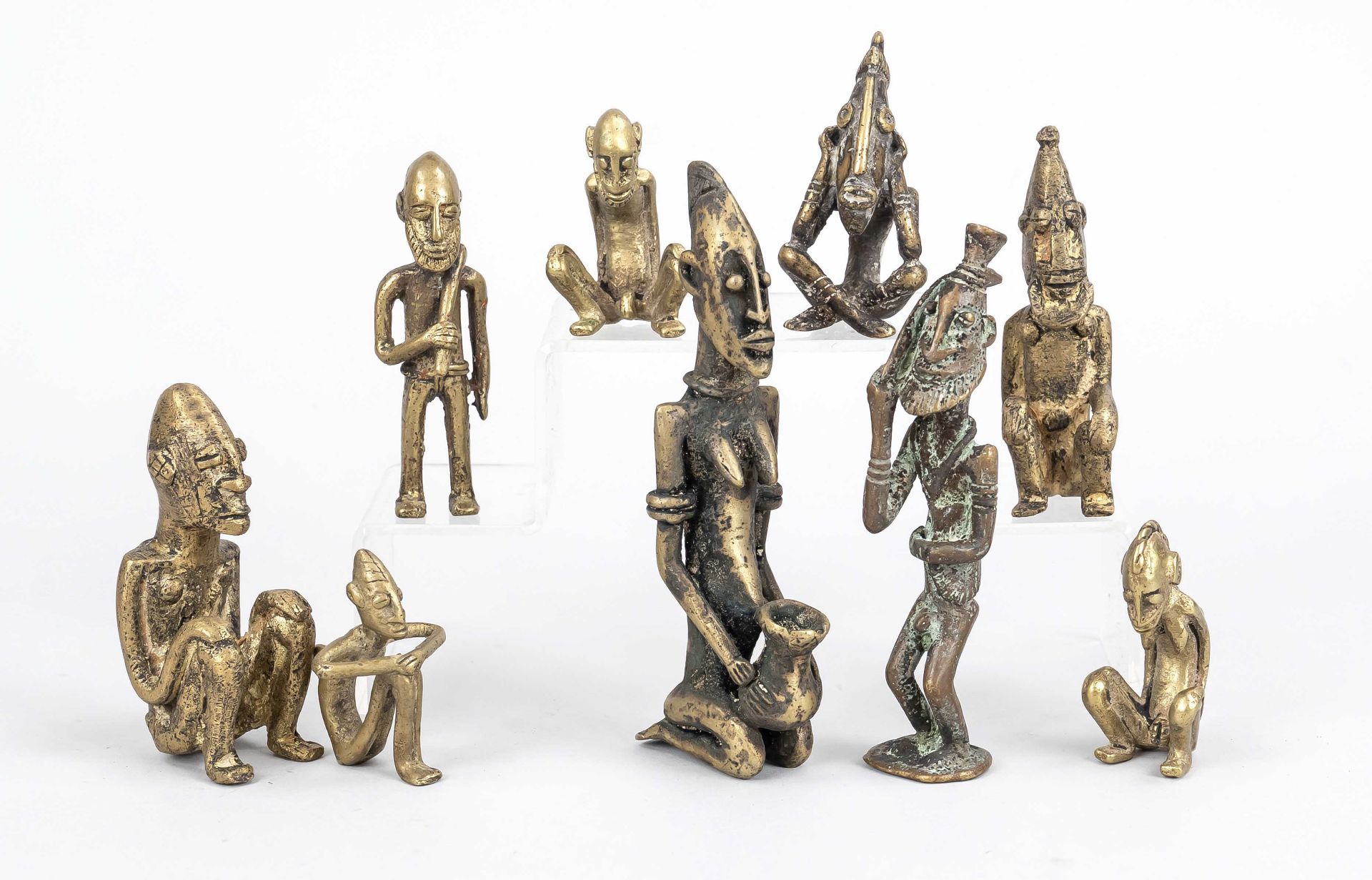 9 Figuren, wohl Afrika, Bronze