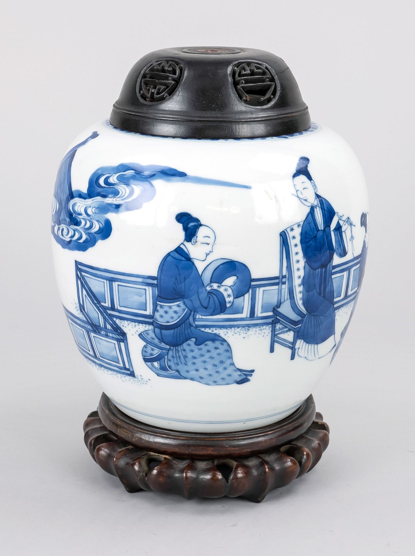 Kangxi anglaise pot, China, Qing dynasty(1644-1911), 18th century or later, porcelain with cobalt
