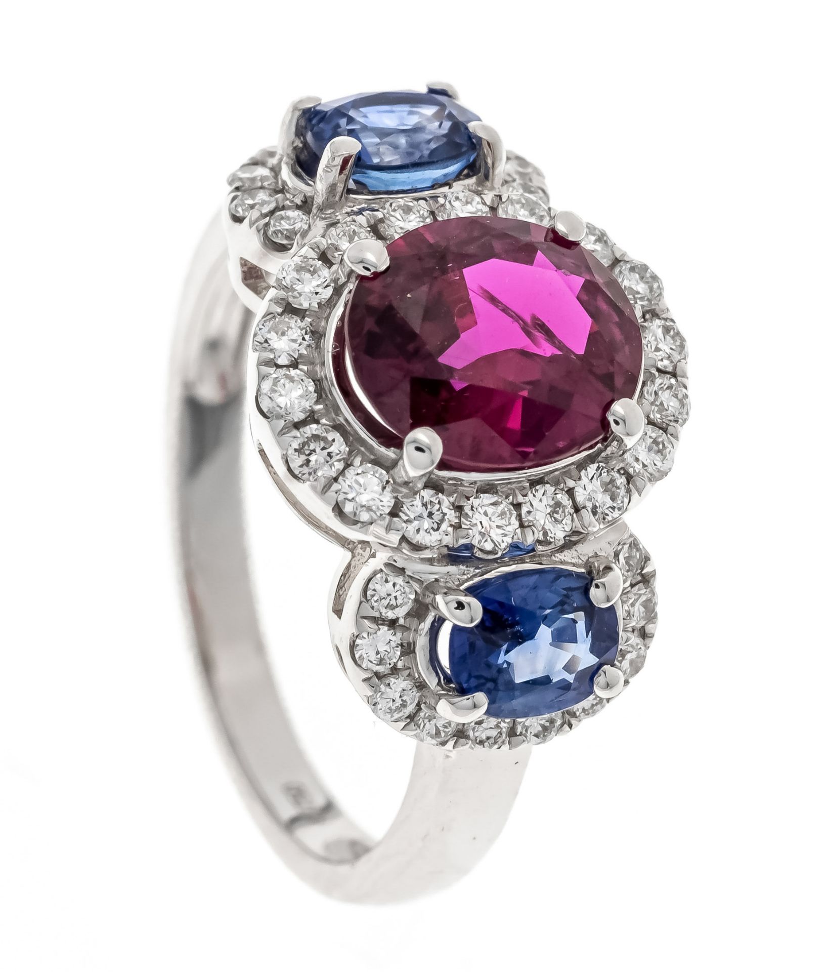 Ruby-sapphire-cut diamond ring WG 750/000 with an excellent oval faceted ruby 1.60 ct darker