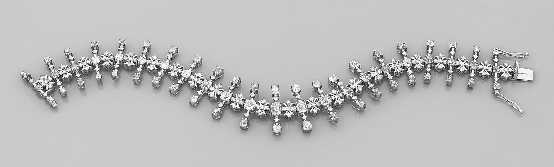Old-cut diamond-brilliant bracelet WG 750/000 with altogether 220 old-cut diamonds and brilliants, - Image 2 of 3
