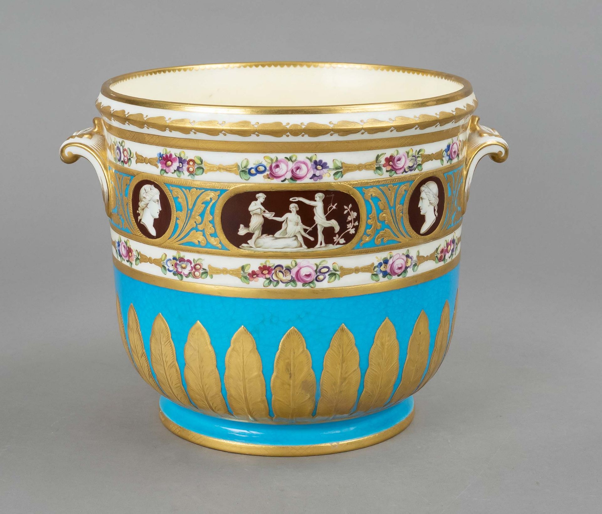 Ice cooler, Minton, Stoke-on Trent, England, 20th c., urn form with volute-shaped side handles, - Image 2 of 2