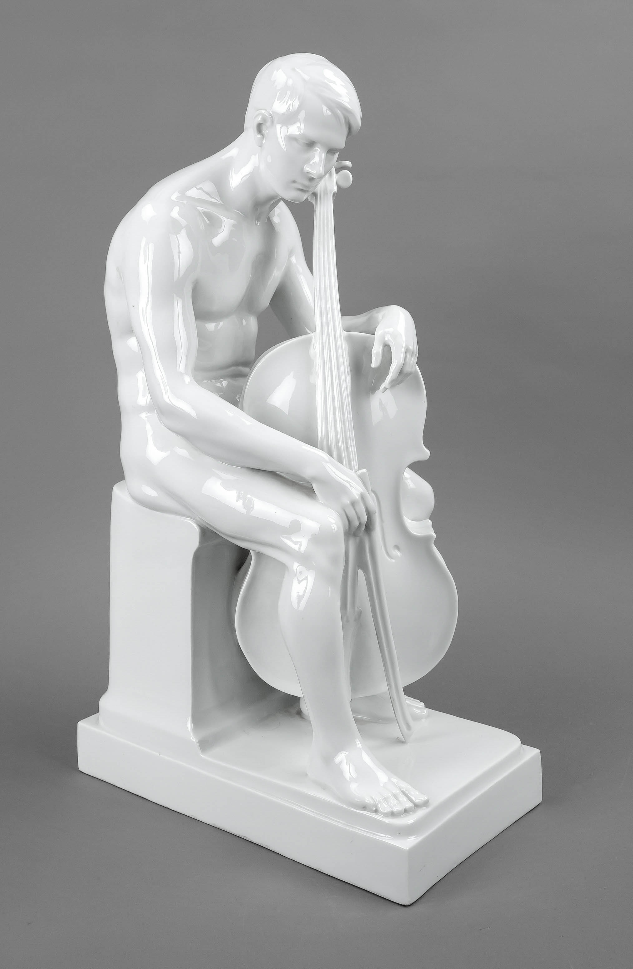 Dreamer / Cellist, Rosenthal, Selb, 1920s, designed by Karl Himmelstoss around 1917, model no. K