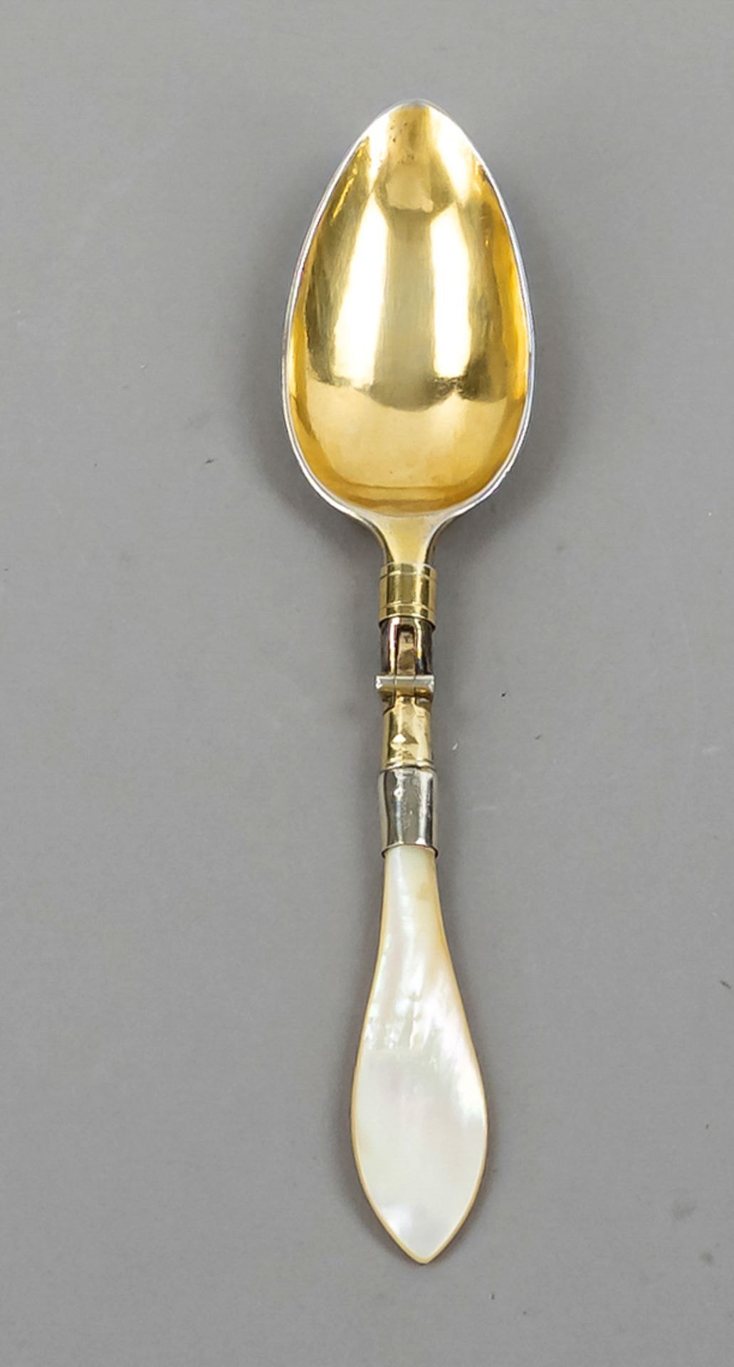 North German folding spoon, 18th/19th c., unmarked, silver predominantly gilt, pointed oval spoon,