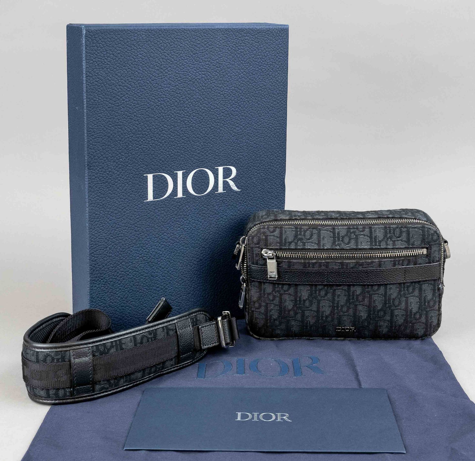 Christian Dior, Black Oblique