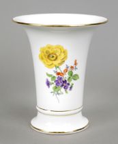 Trumpet vase, Meissen, after 1950,. 2nd choice, polychrome flower painting, gold rims, h. 17 cm