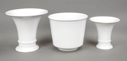 Two vases and 1 cachepot, KPM Berlin, marks 1962-2000, 2nd choice, white, 2 trumpet vases, design by