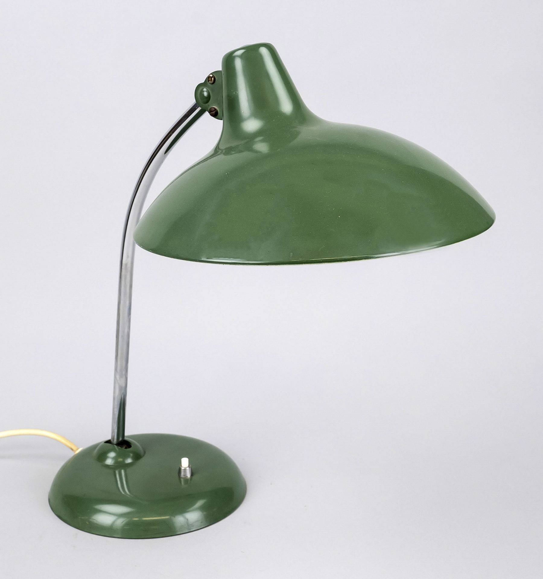 Desk lamp, Germany, 1st half of 20th c., iron/metal painted green and chromed. Slightly rubbed, h.