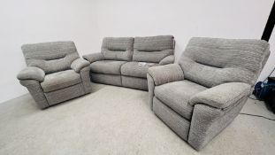 A GOOD QUALITY G PLAN THREE PIECE SUITE UPHOLSTERED IN MOTTLED GREY COMPRISING OF THREE SEATER SOFA,