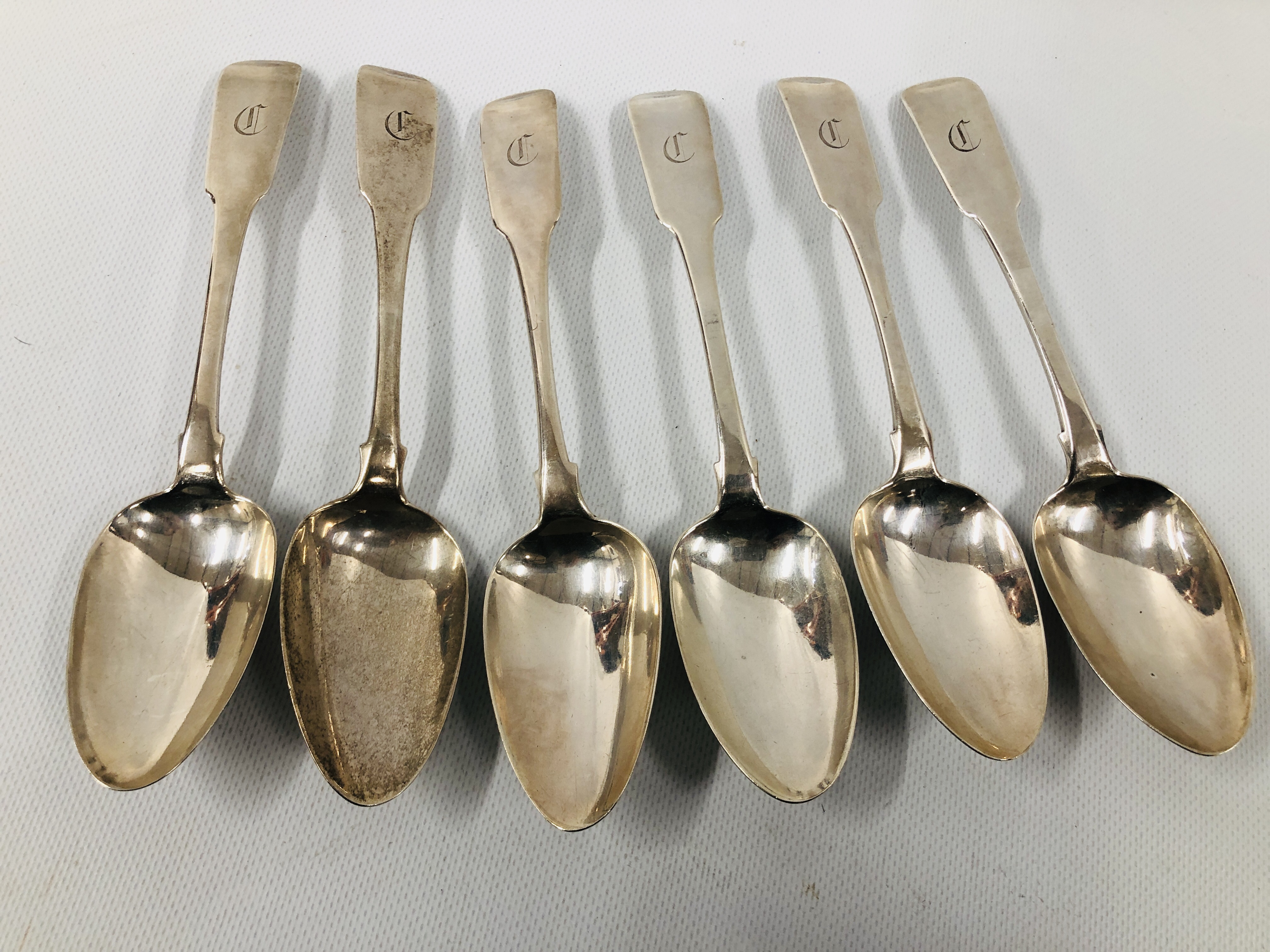 SET OF SIX SILVER FIDDLE PATTERN SERVING SPOONS, DUBLIN 1823, GEORGE IV. - Image 3 of 8